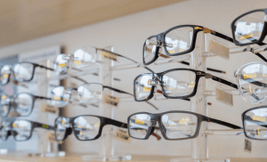 The Optikid ให้บริการแว่นตาเด็ก สำหรับเด็กสายตาสั้น โดยจักษุแพทย์ผู้เชี่ยวชาญ