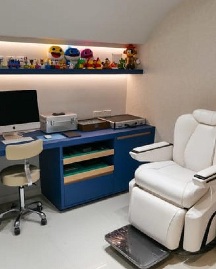 คลิกนิกตาเด็ก อุปกรณ์มาตรฐาน ในกรุงเทพมหานคร Myopia Center Clinic