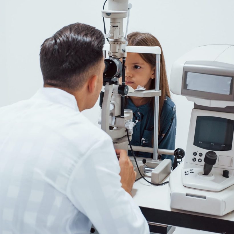 คลินิกตาเด็ก The Optikid ให้บริการตรวจตาเด็กและดูแลสายตาเด็ก